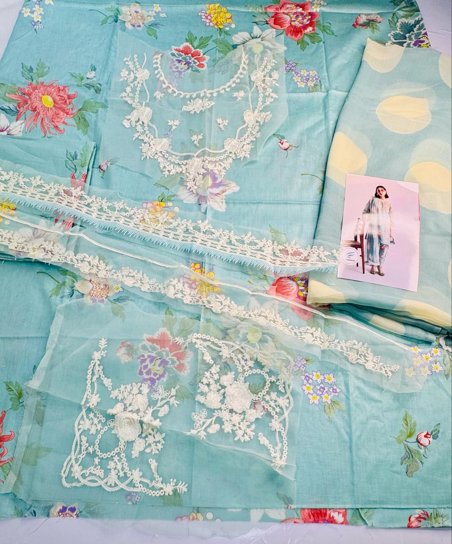 Coco lawn with chiffon dupatta