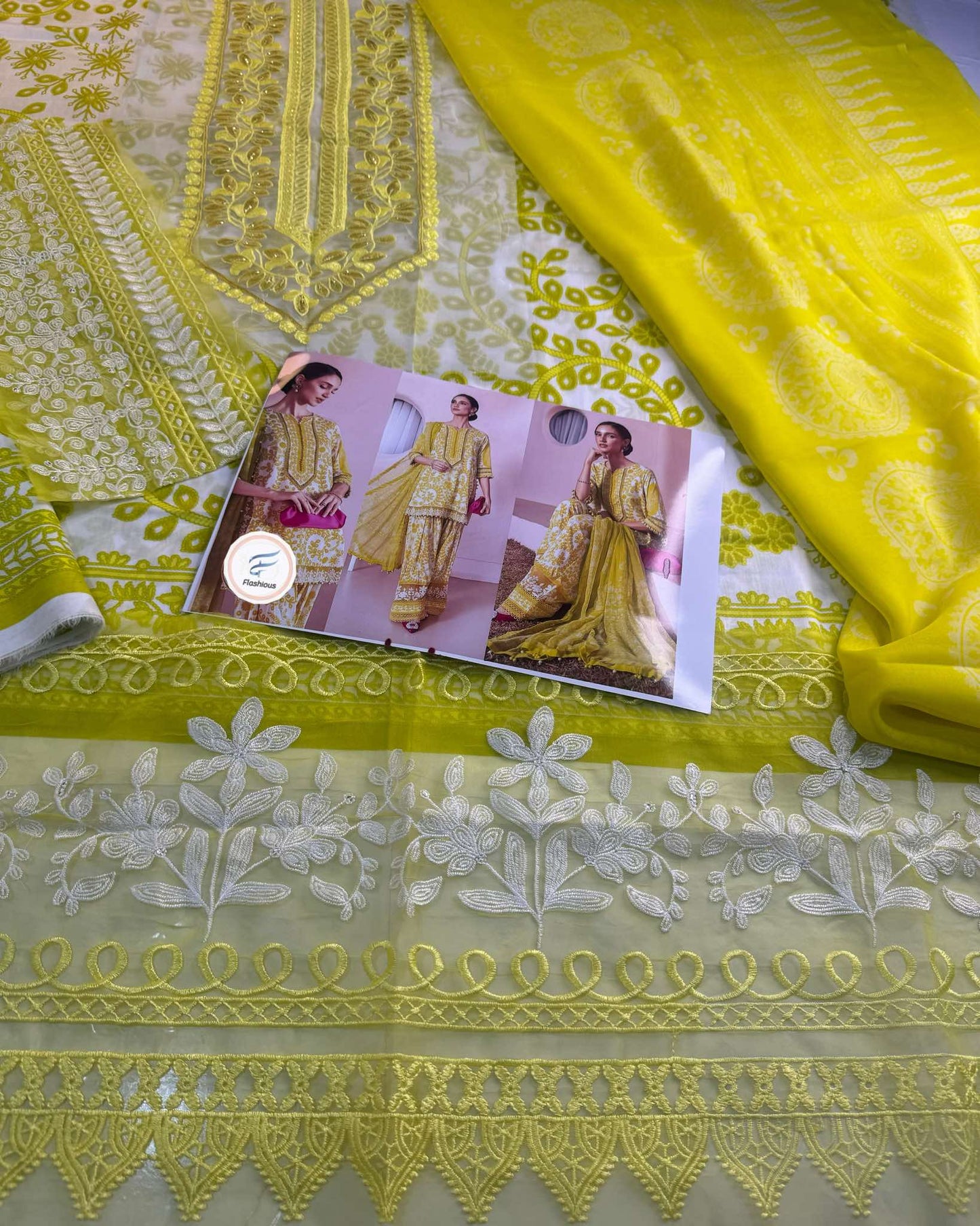 NEW Mprint Lime Lawn