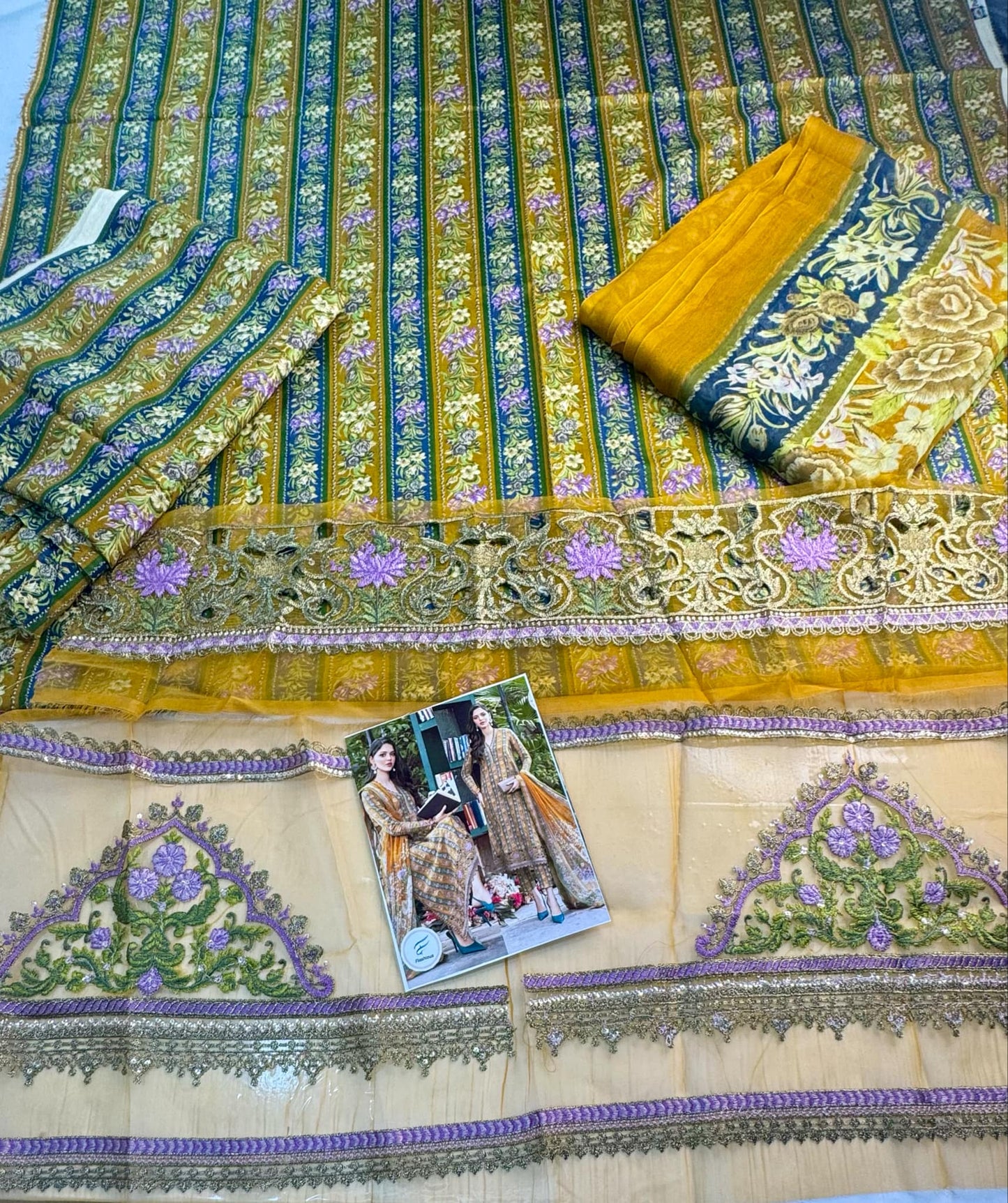 Mprint 7a lawn Mustard floral line